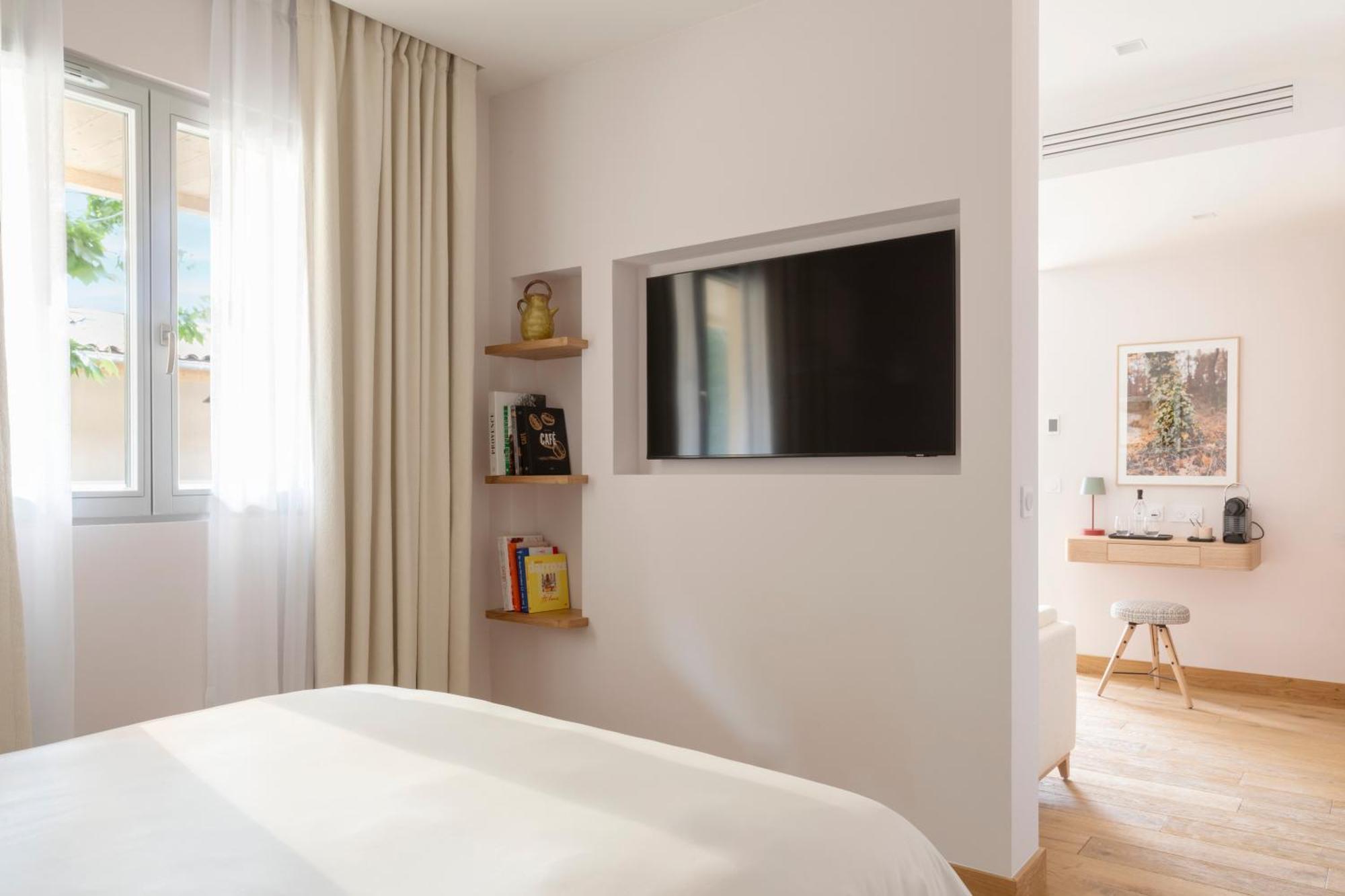 Auberge La Coste Le Puy-Sainte-Reparade Ngoại thất bức ảnh